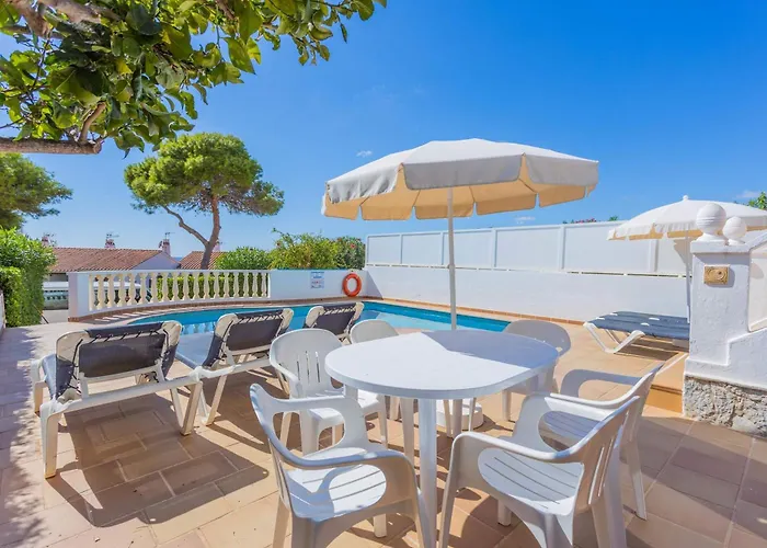 Paloma - Magnificent Sea Views