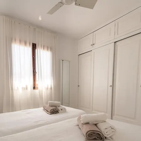 Paloma - Magnificent Sea Views Villa